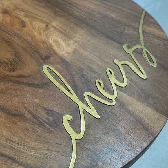 NEW Round Charcuterie Board “Cheers” engraved in Gold Metal with Cheese Knife - Picture 2 of 9